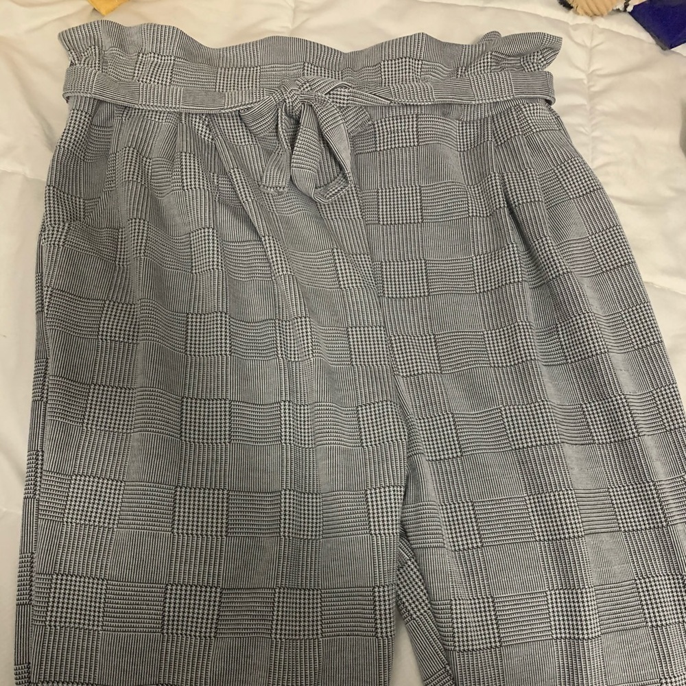 Dress pants - Picture 3 of 4